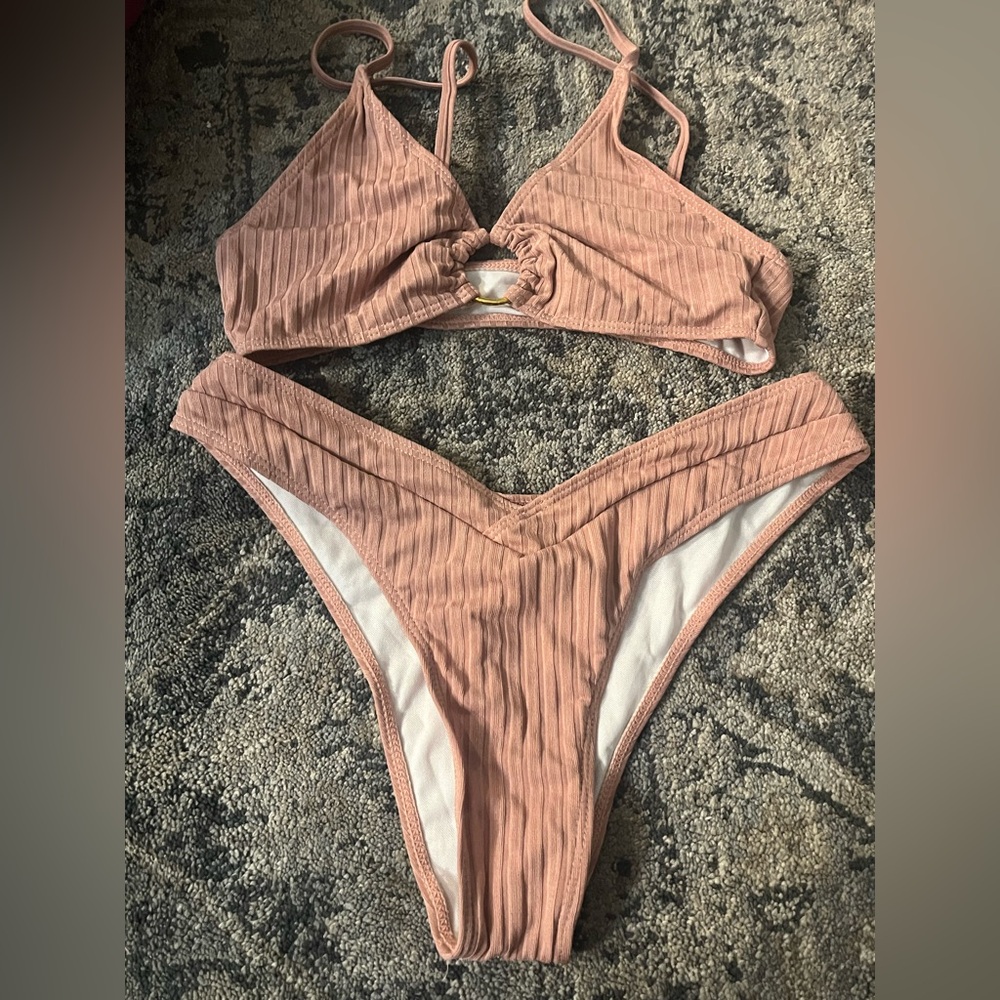 ❤️‍🔥BOGO FREE SHEIN high leg ribbed brown mauve bikini halter set medium